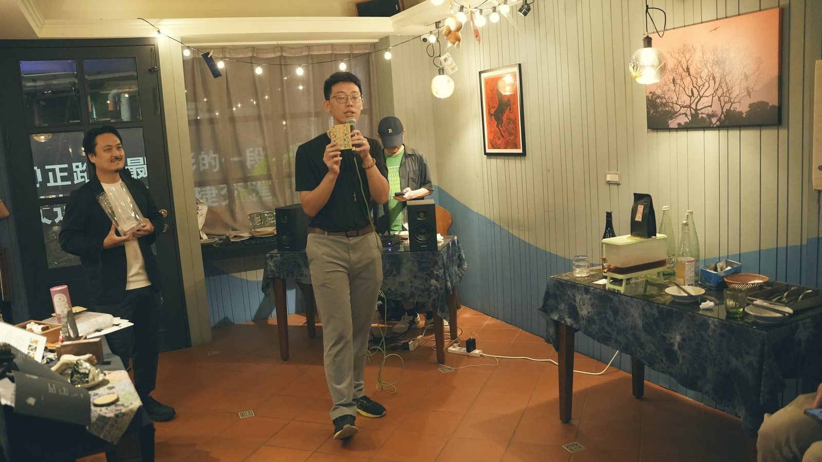 五週年前夜祭的餐酒館