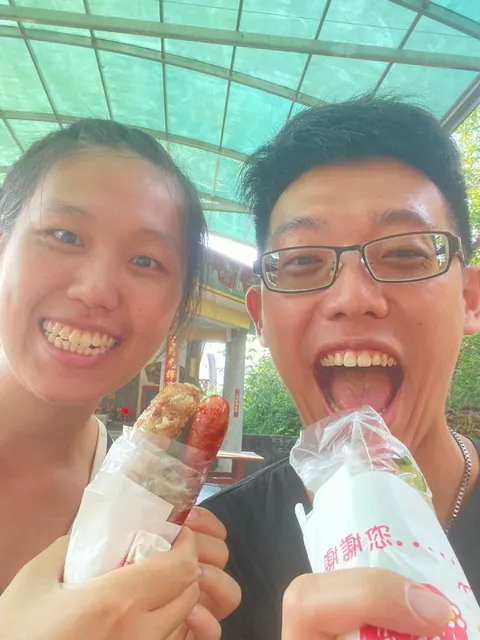 一起玩耍、一起吃飯、一起搬東西