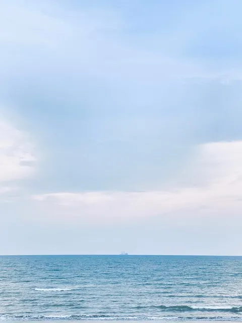 小彩午休去看海